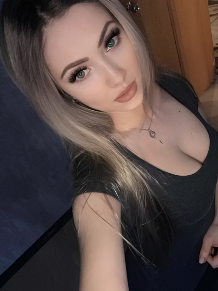 Индивидуалка Карина, доступна для личного знакомства от 10000 руб