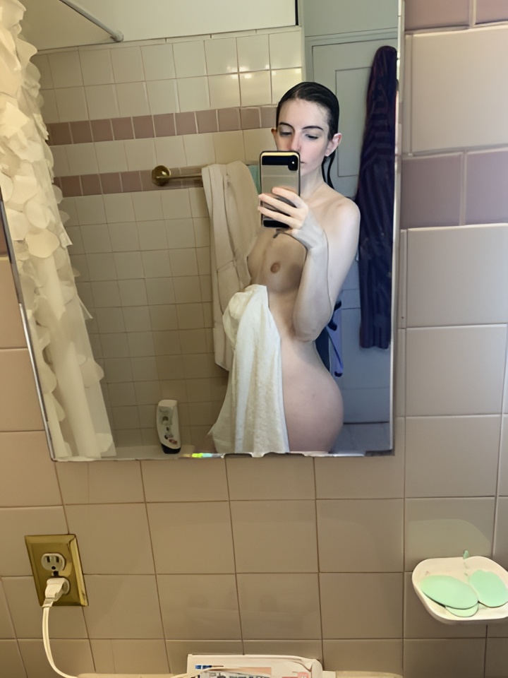 Веста привлекальеная девушка из Рощино цена от 1500 руб