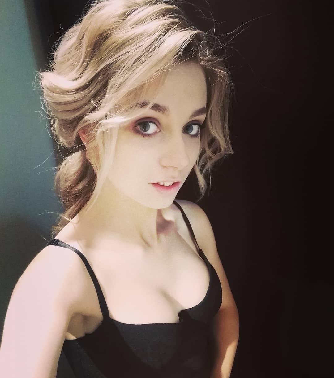 Людочка привлекальеная девушка из Рощино цена от 3000 руб