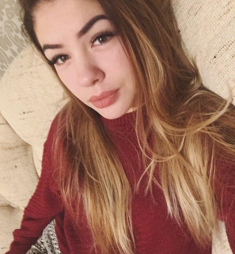 Марина привлекальеная девушка из Рощино цена от 3000 руб