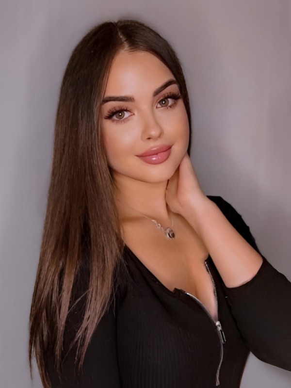 Арнелла привлекательная девушка из Рощино цена от 4000 руб