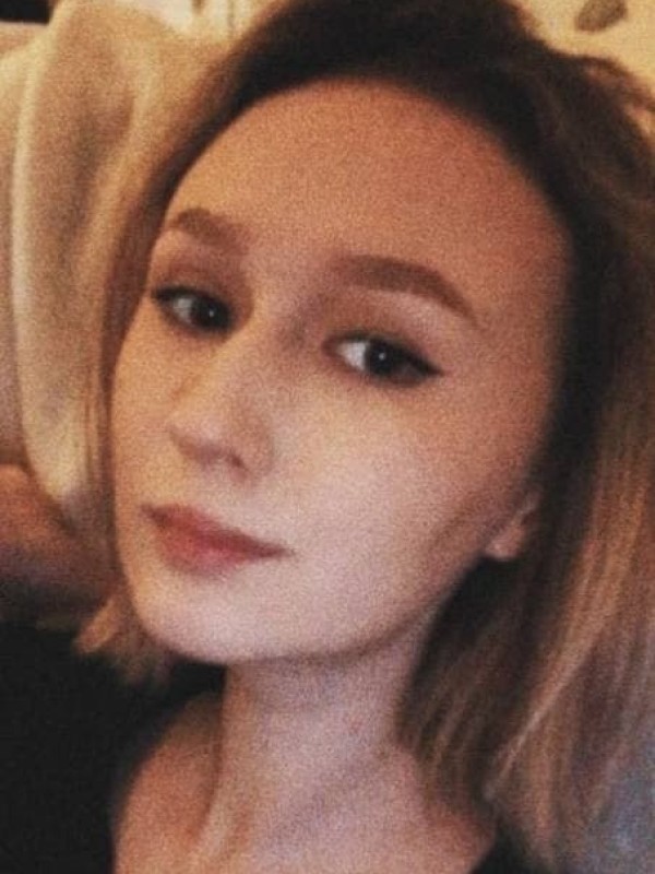 Надежда привлекательная девушка из Рощино цена от 3500 руб